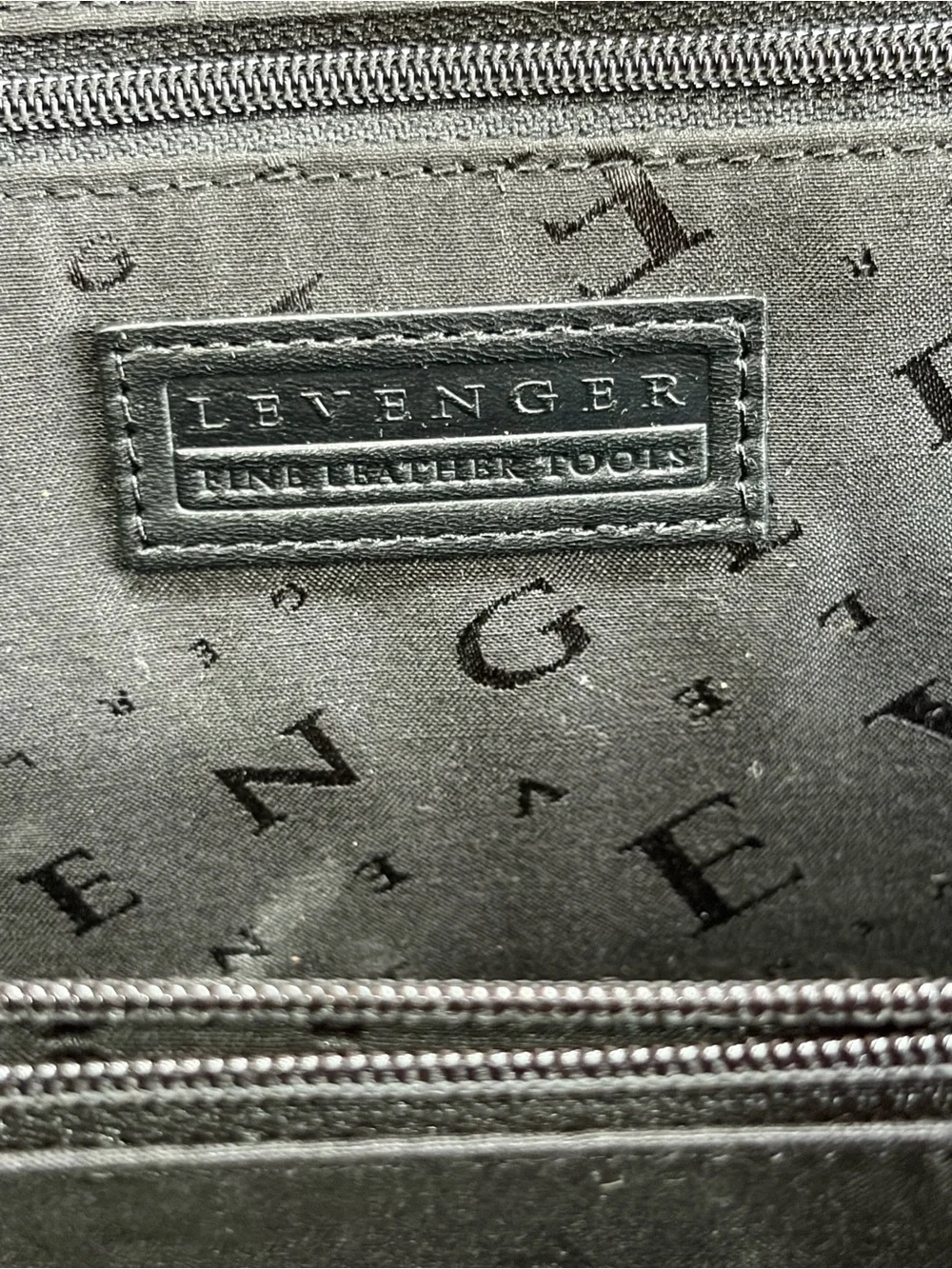 N/A levenger genuine